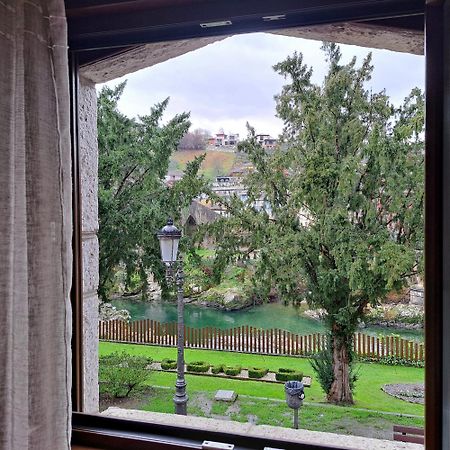 Apartamento Con Terraza Al Puente Romano Onís Dış mekan fotoğraf