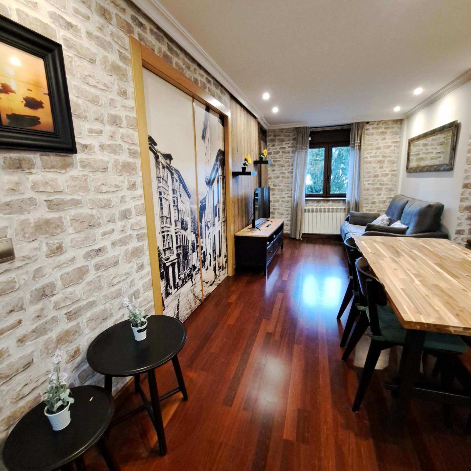 Apartamento Con Terraza Al Puente Romano Onís Dış mekan fotoğraf